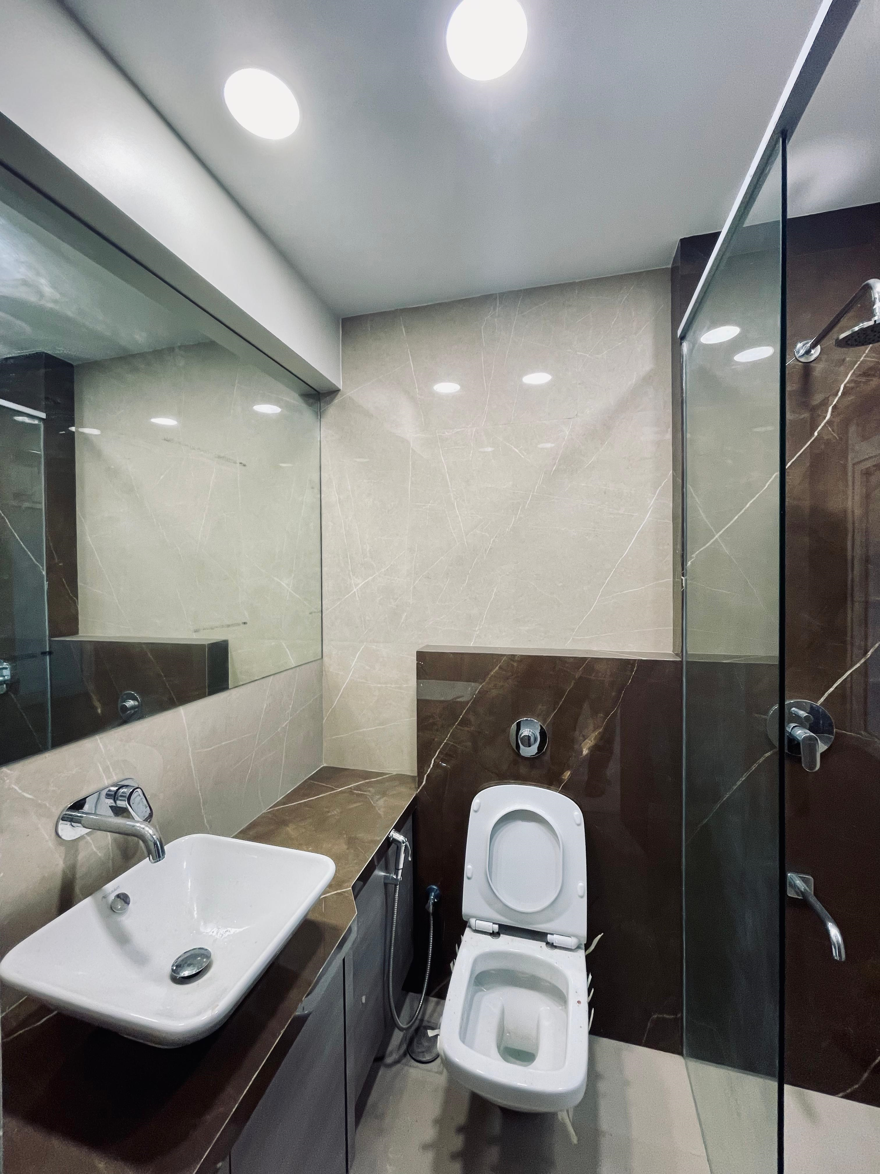 3 BHK Un Furnished in Elite Vista , Khar West