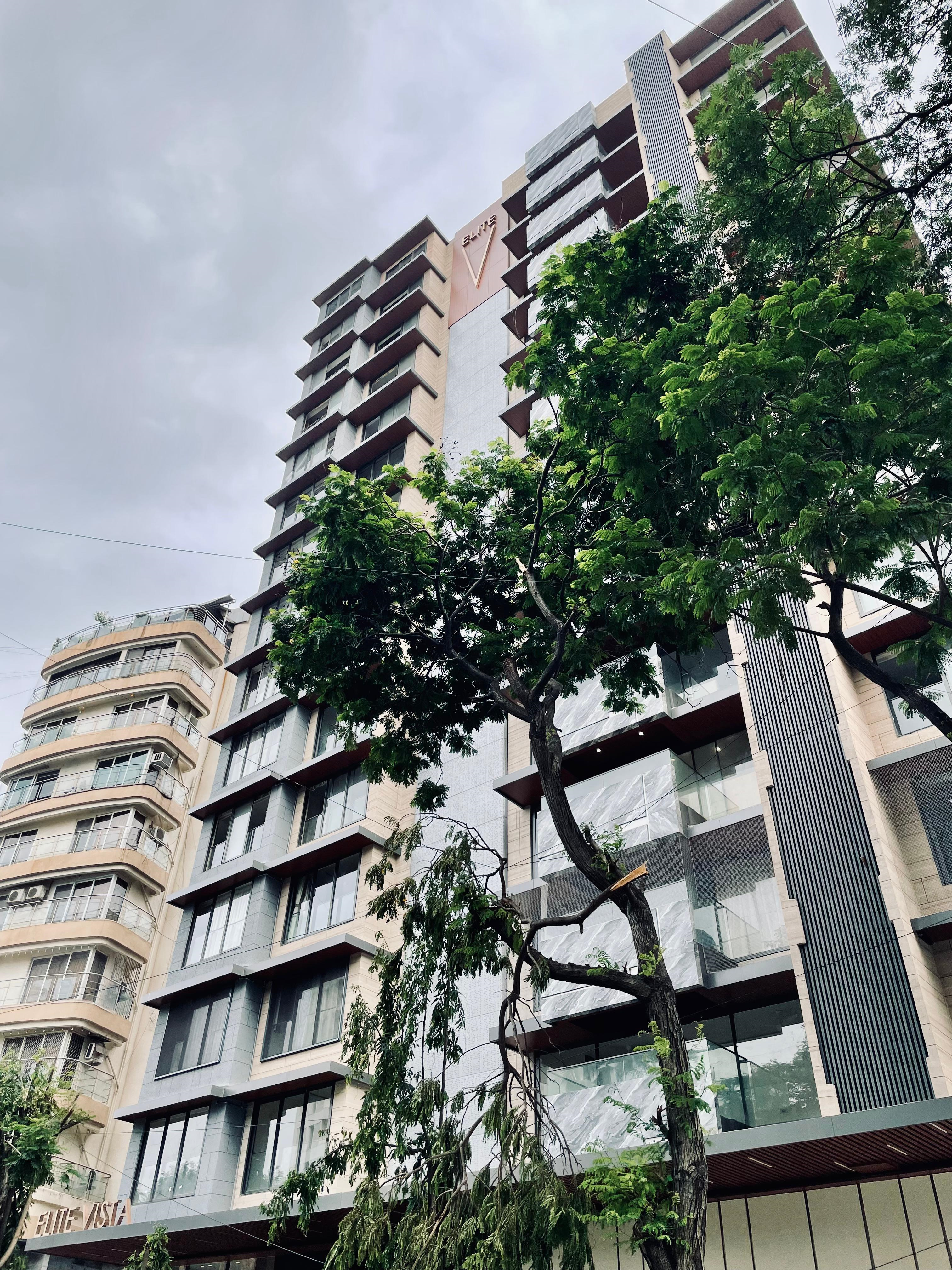 3 BHK Flats on Rent in Elite Vista, Khar West