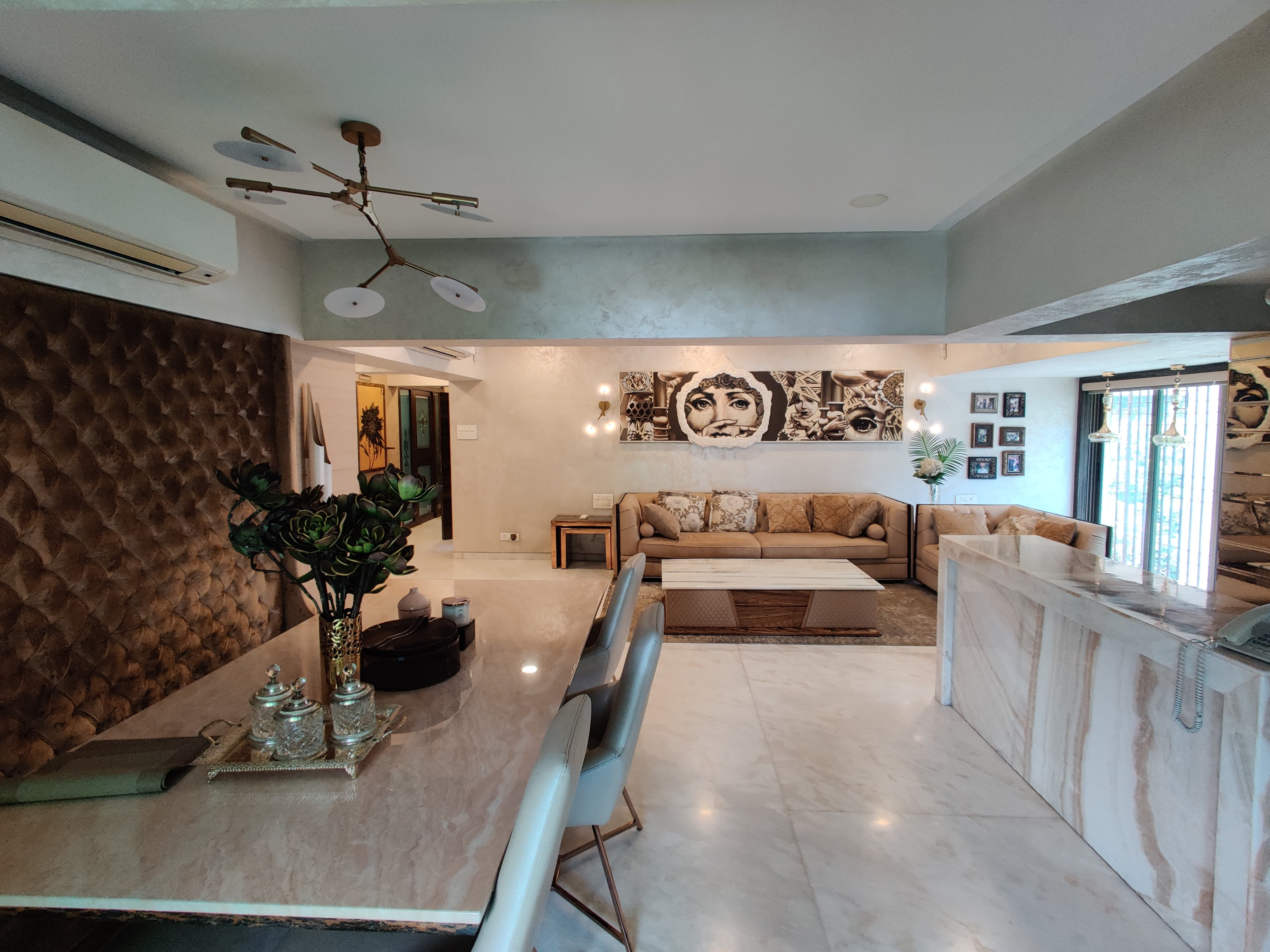 8 - Navratan, Bandra West