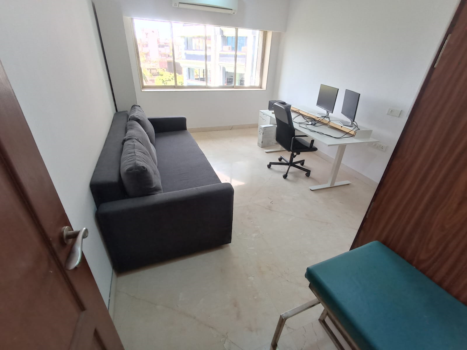 12 - Breezy Heights, Bandra West