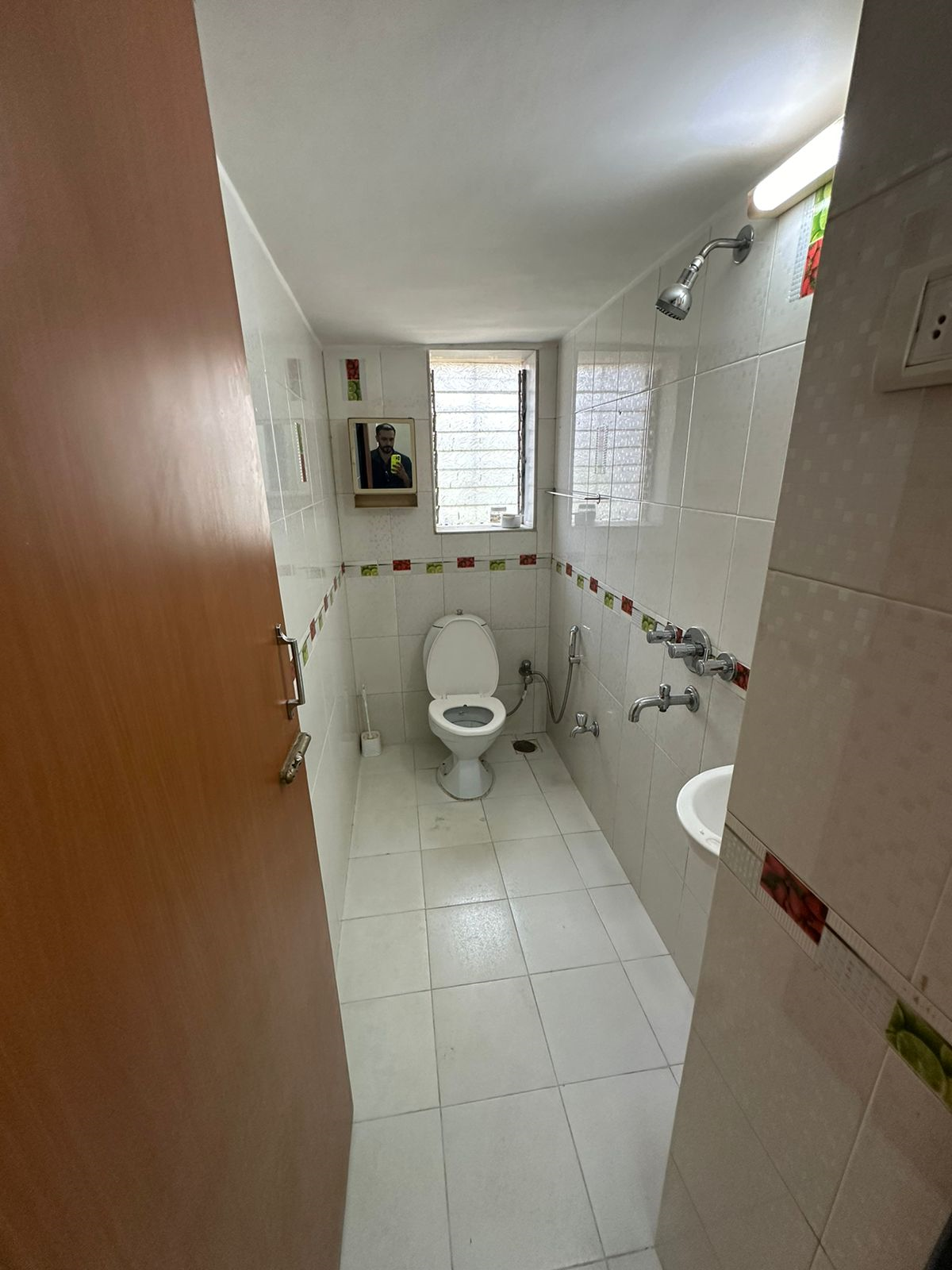 10 - Navsonarbala Annexe, Bandra West