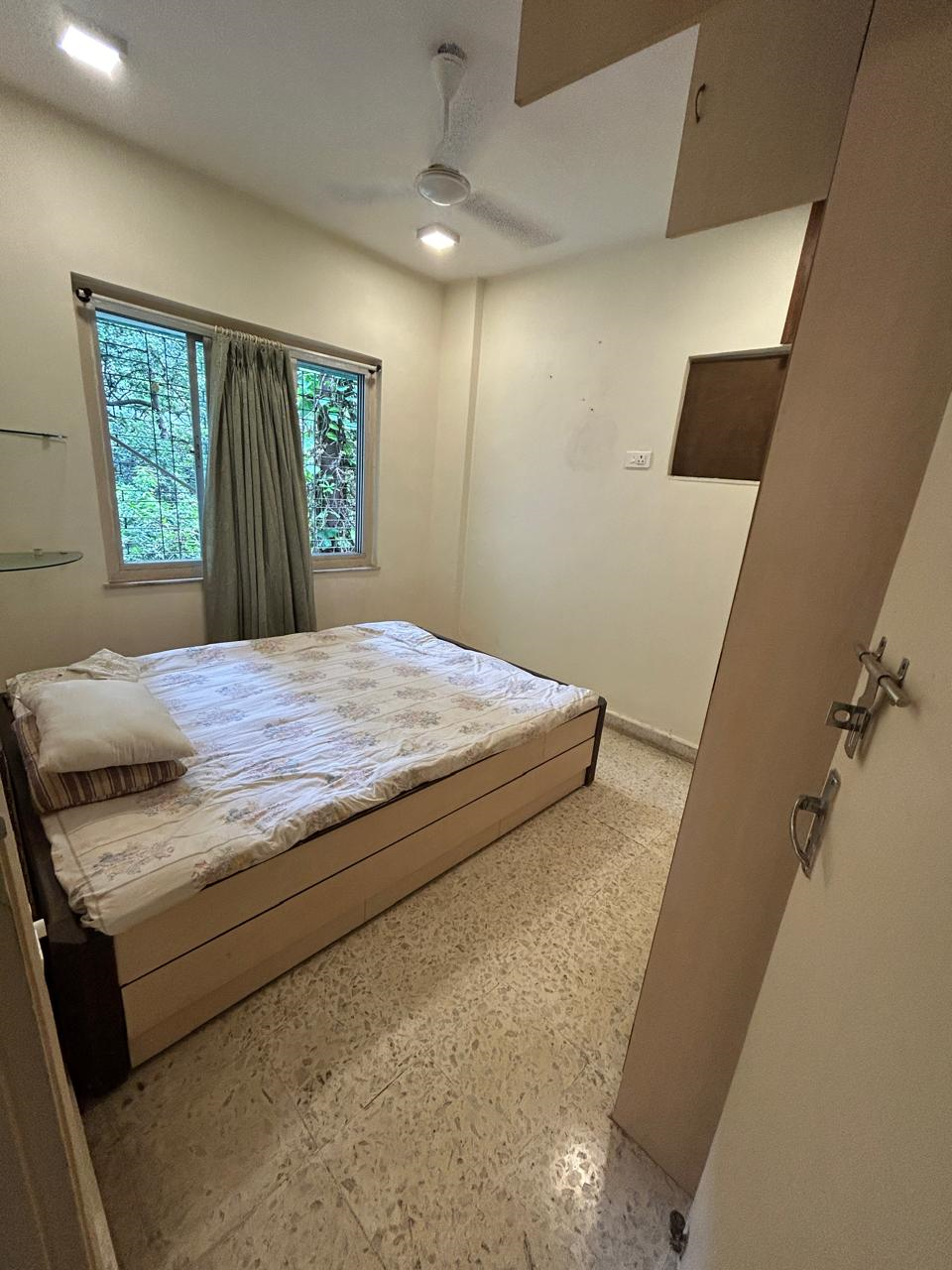 2 BHK Flats on Rent in Nectar, Bandra West