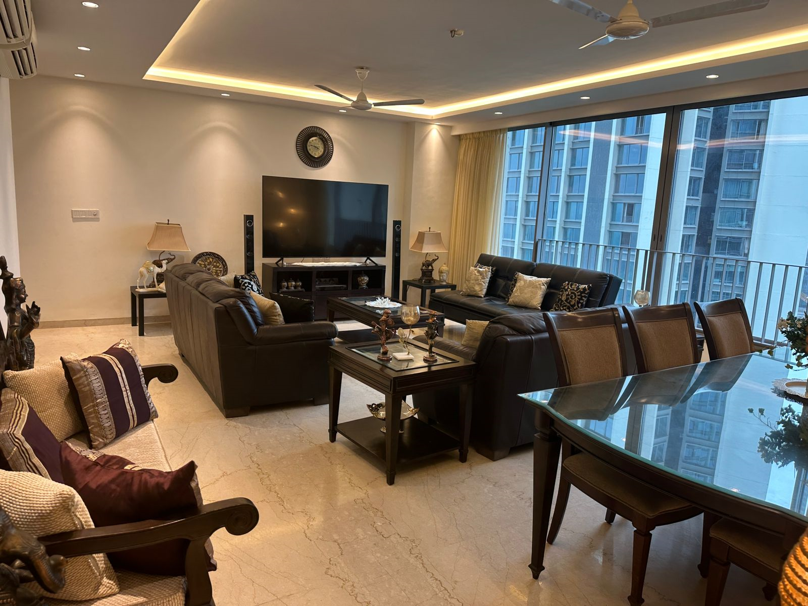 2 - Oberoi Esquire, Goregaon East
