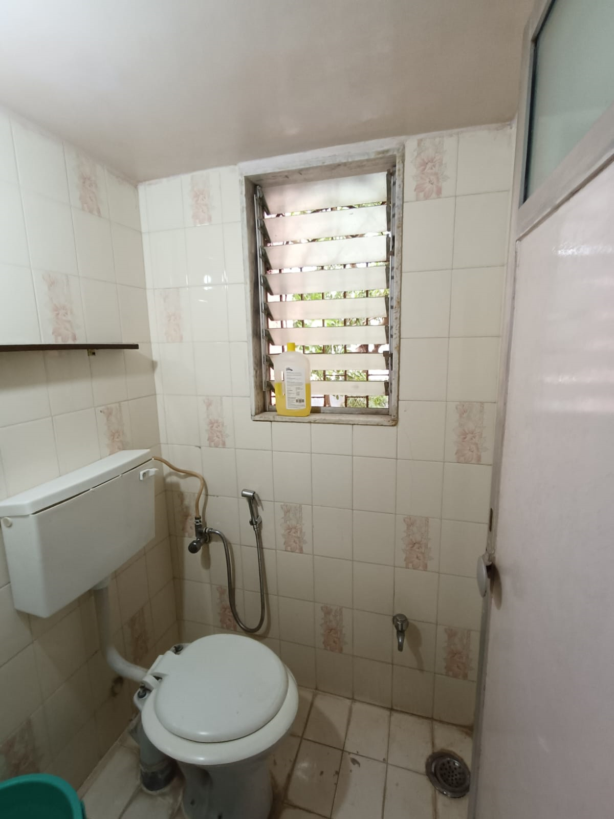 12 - De Joss Apartments, Bandra West