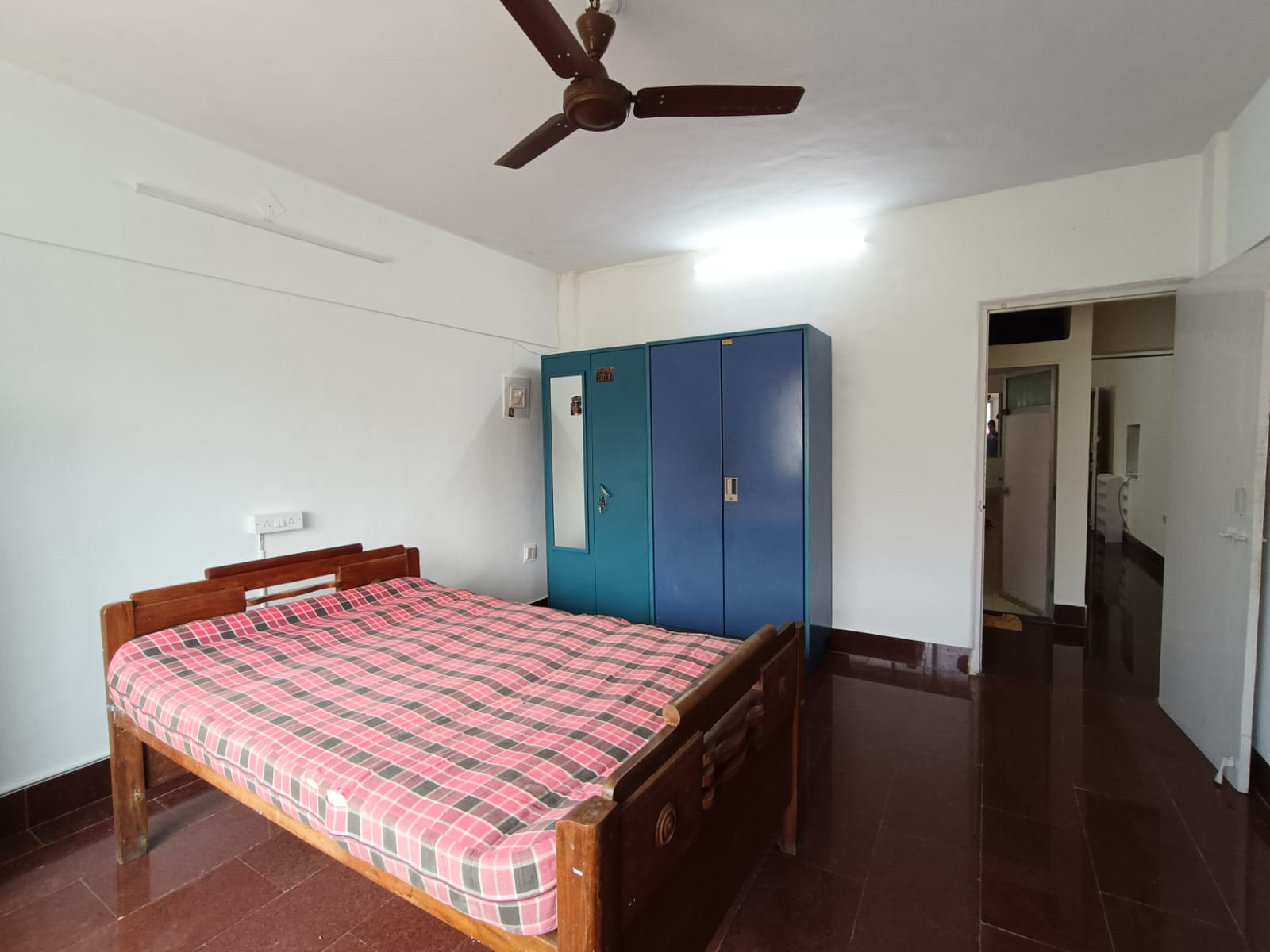 14 - De Joss Apartments, Bandra West