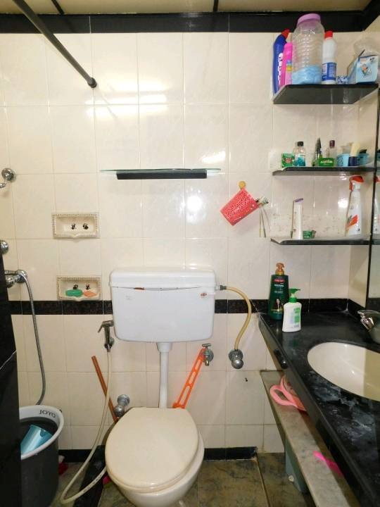 2 BHK Flats on Rent in Cozy Home, Bandra West