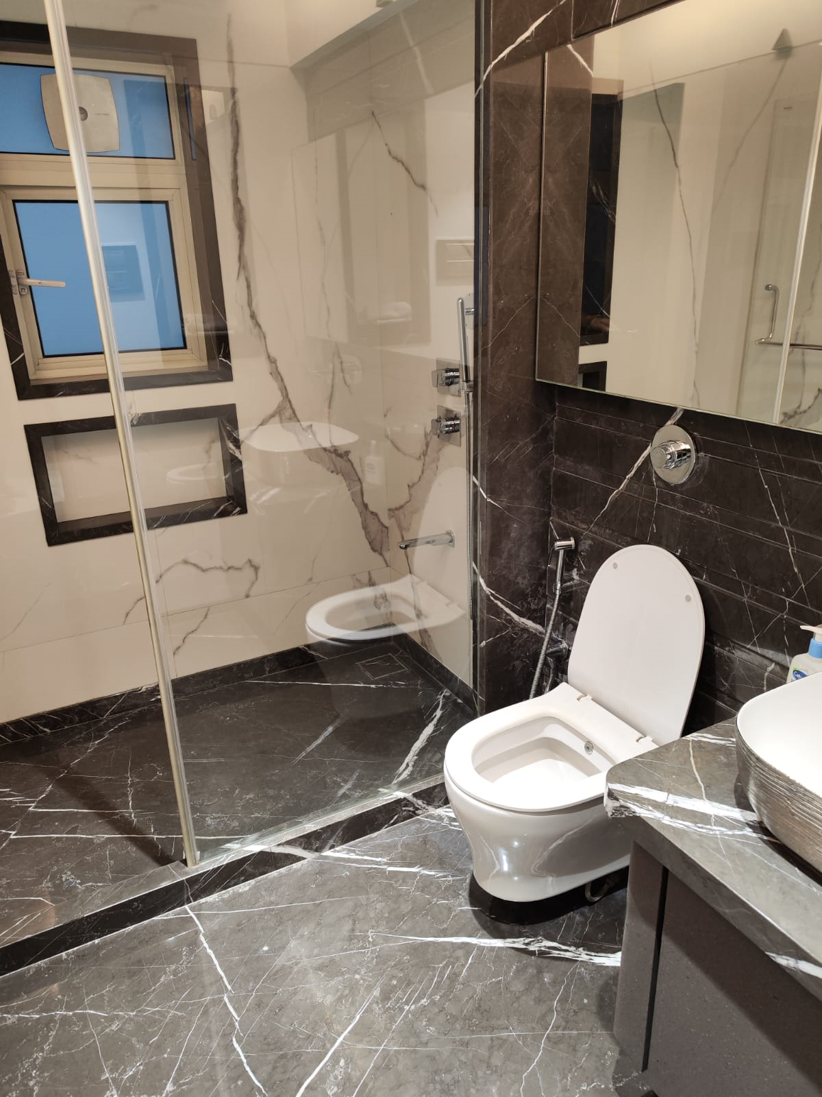 3 BHK Fully Furnished in Enchante , Khar West