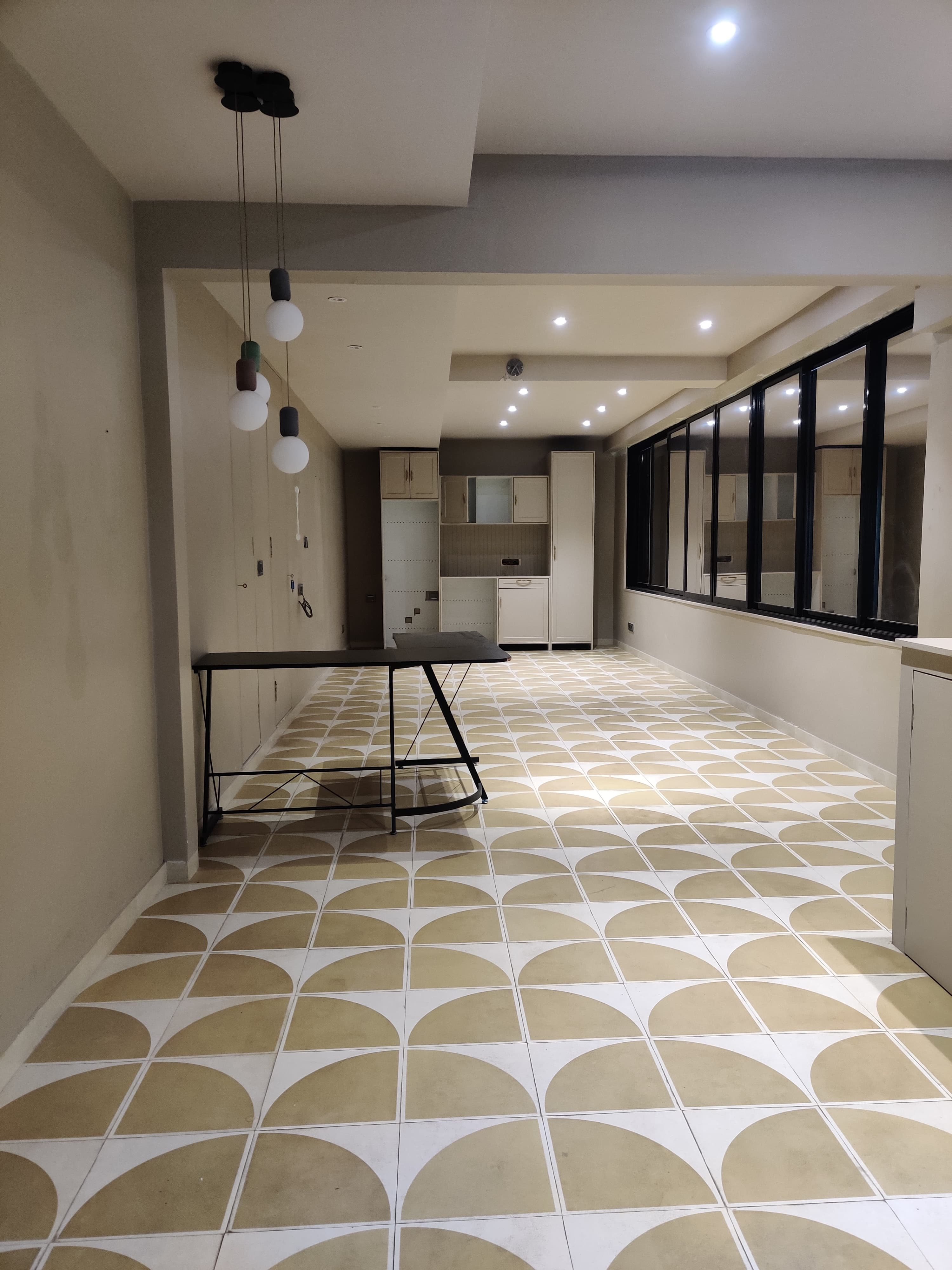 4 BHK Semi Furnished in 388 , Khar West