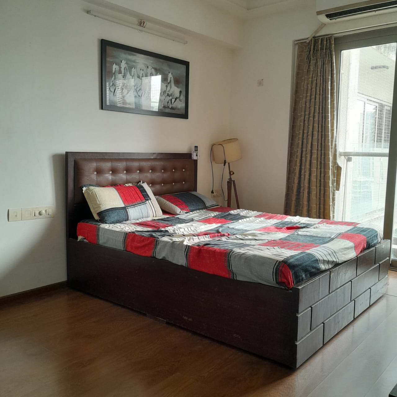 3 BHK Flats for Sale in Adani Western Heights, Andheri West