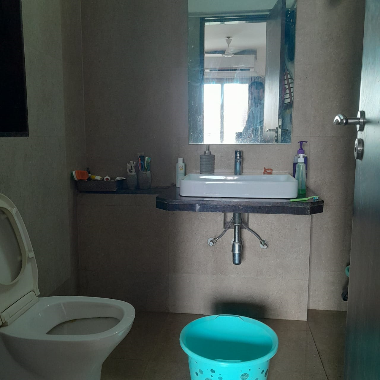 3 BHK Flats for Sale in Adani Western Heights, Andheri West