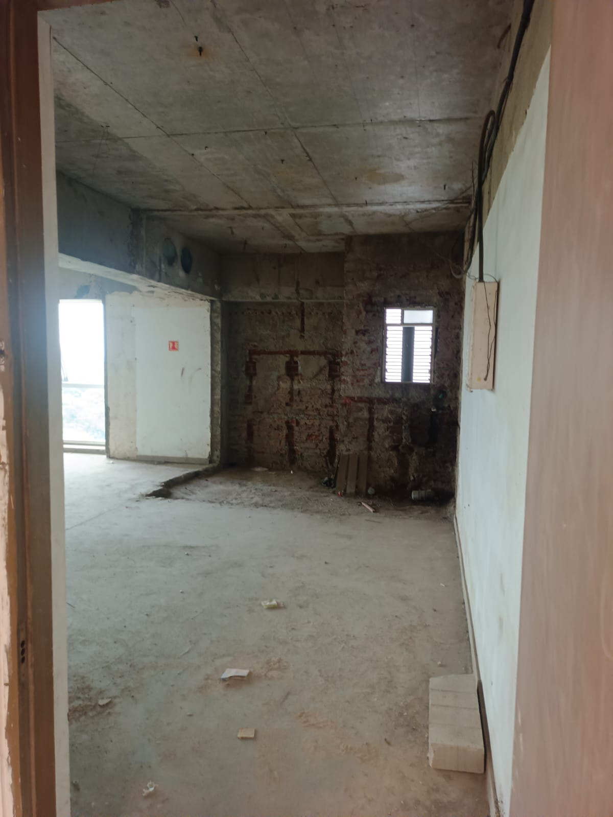 Office Space Un Furnished in Kesar Solitaire , Vashi