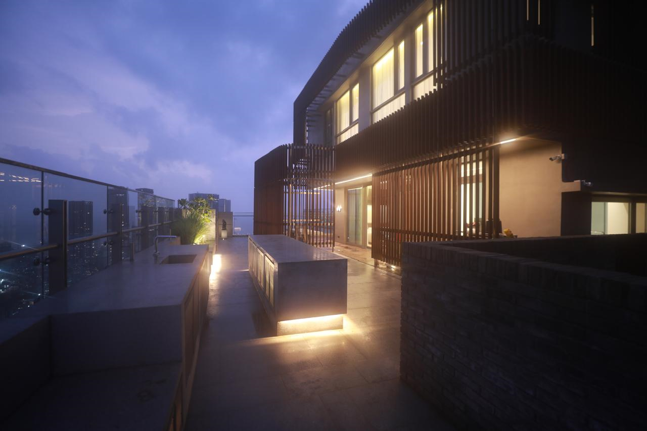 2 - Indiabulls Sky Forest, Lower Parel