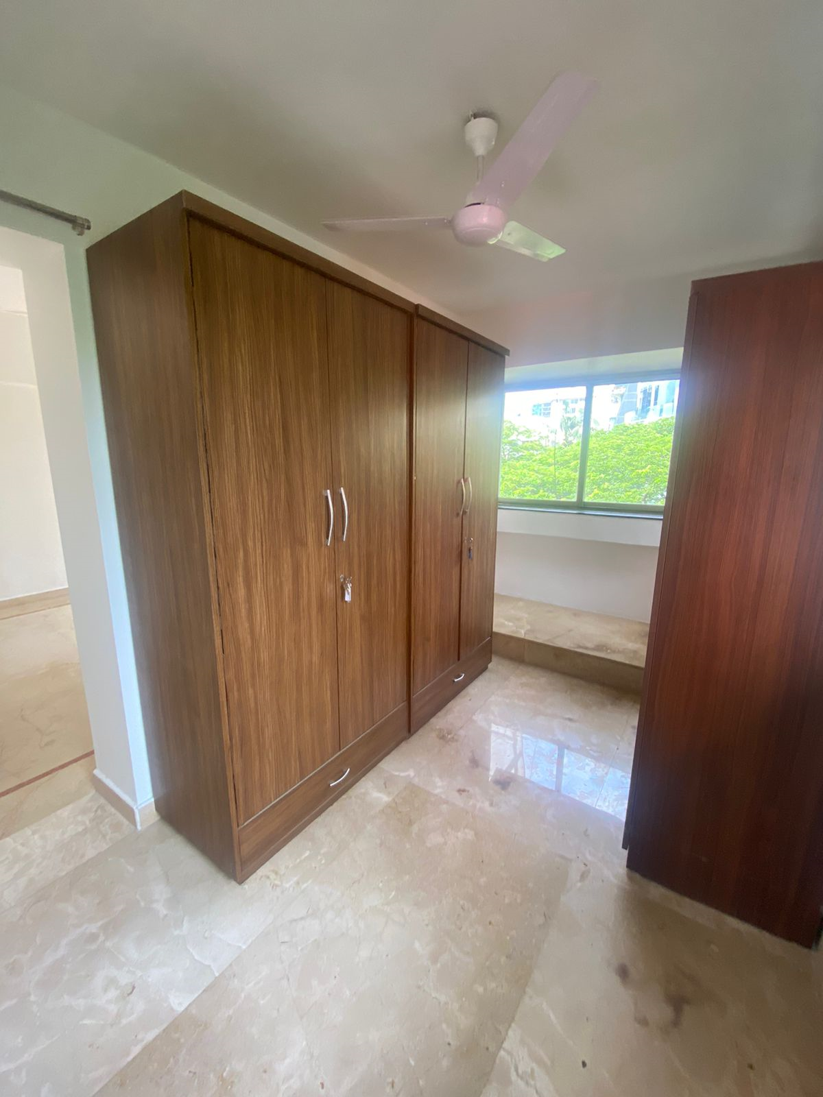 12 - Gabbana House Apartment, Khar West