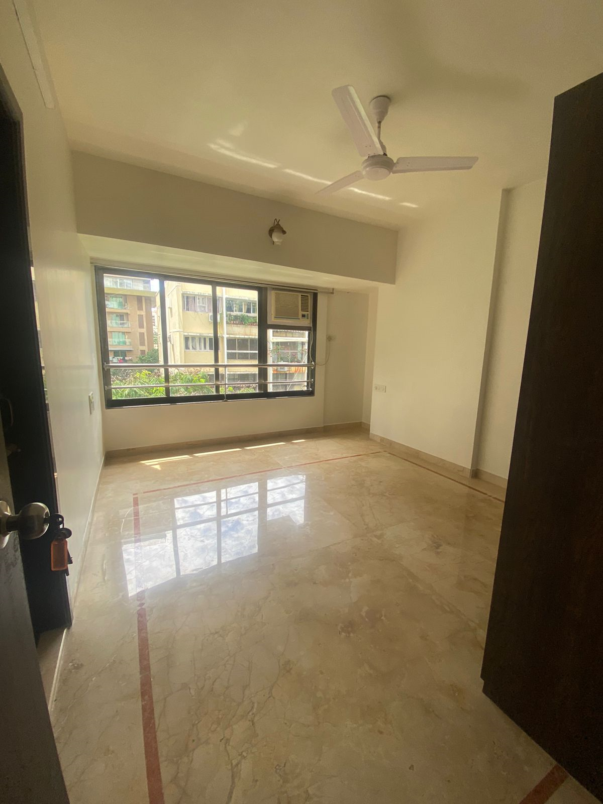 4 BHK Semi Furnished in Gabbana House Apartment , Khar West