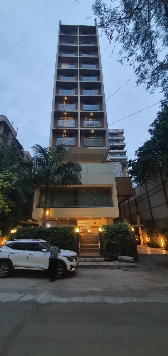 14 - Kirti Kunj, Khar West