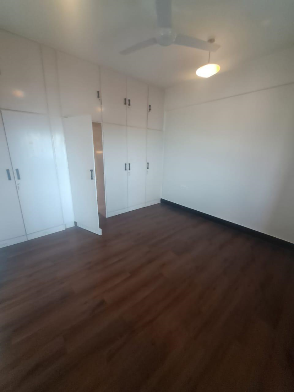 3 BHK Flats for Sale in Palacimo, Santacruz West