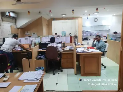 Office Neelam Centre, Worli — for Sale — photo 11 thumbnail