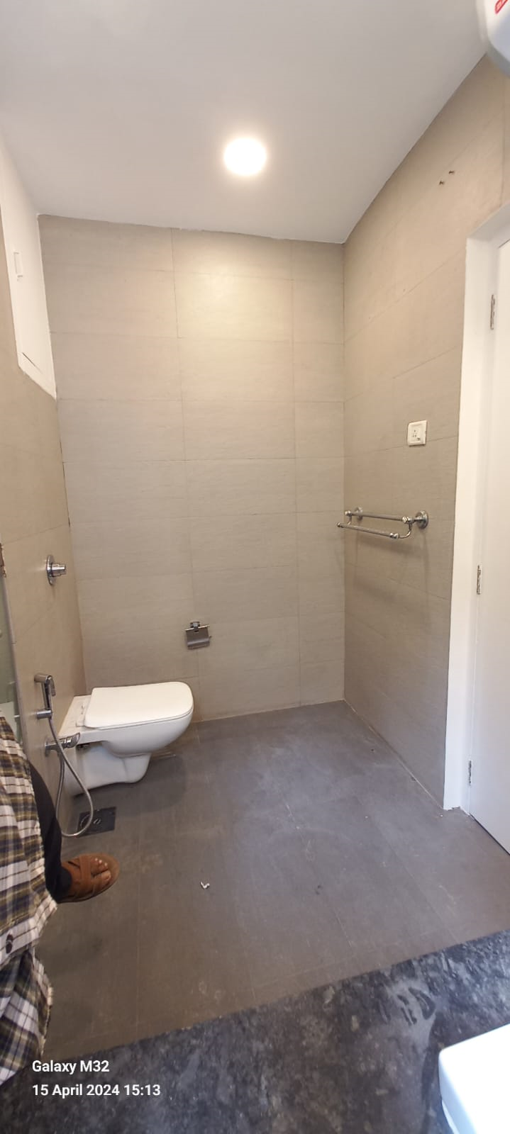 3 BHK Semi Furnished in Khatau Bungalow , Walkeshwar