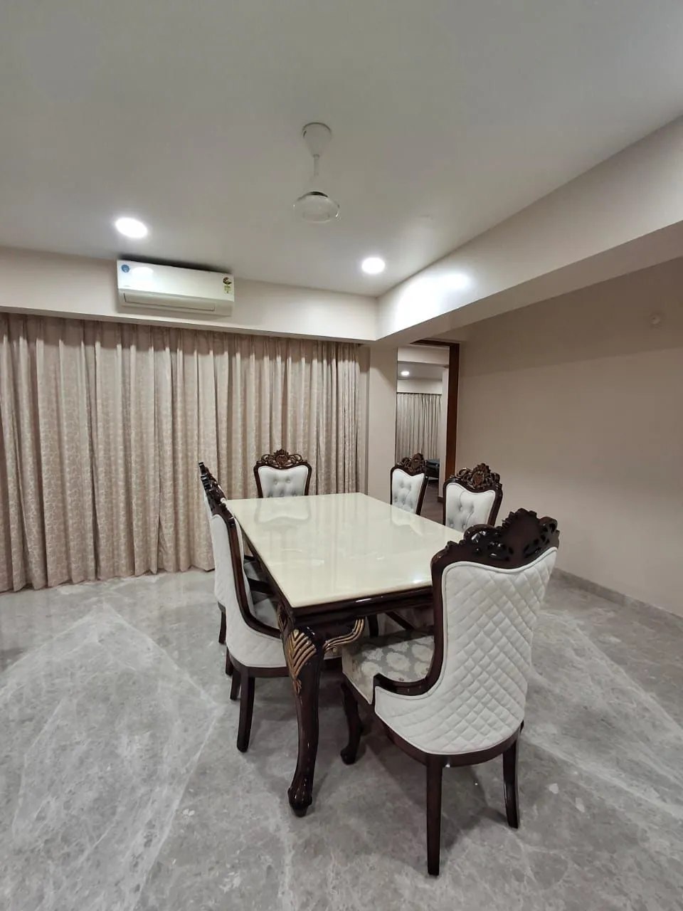 N10 - Navroze, Bandra West