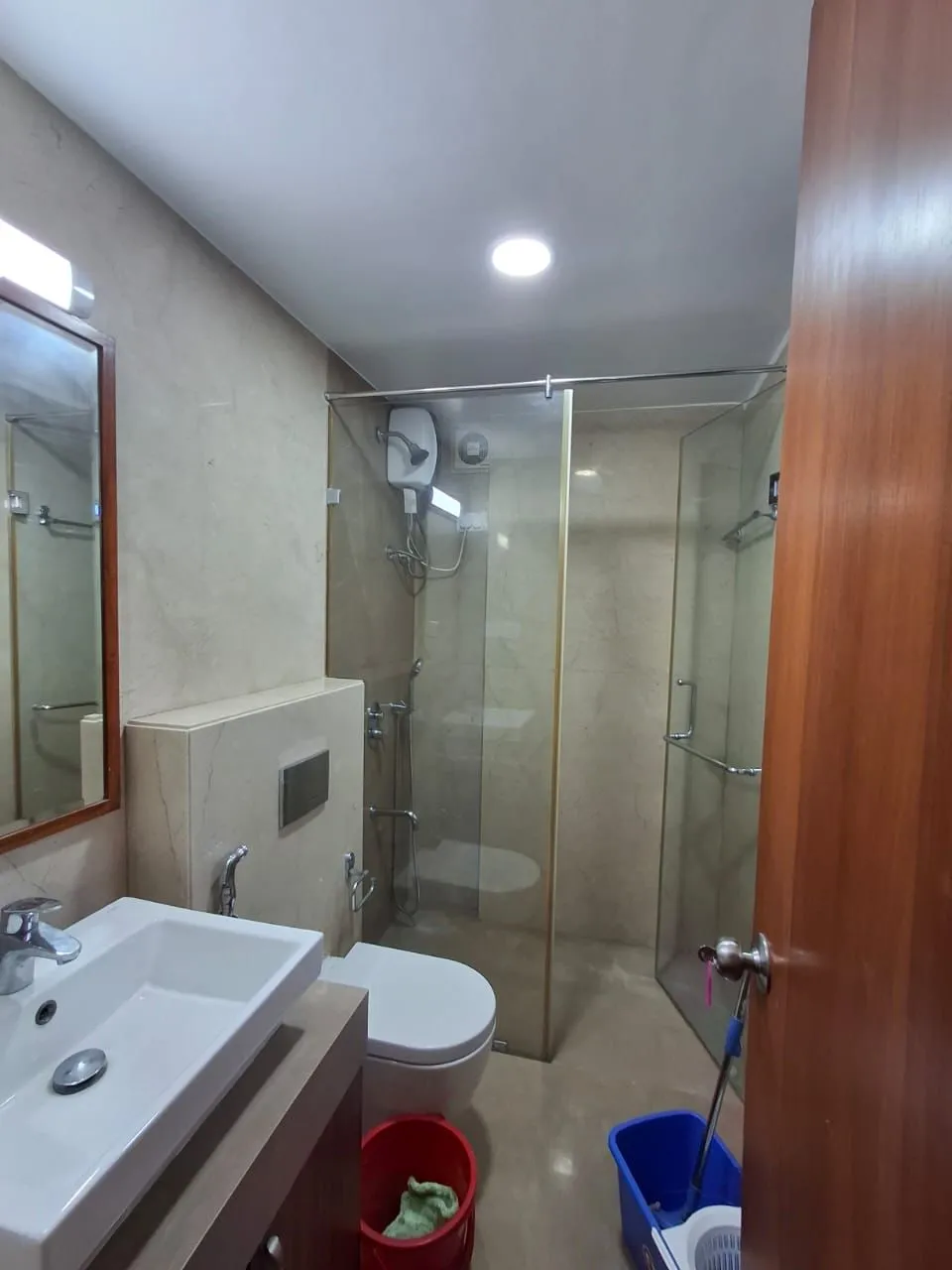 N7 - Navroze, Bandra West