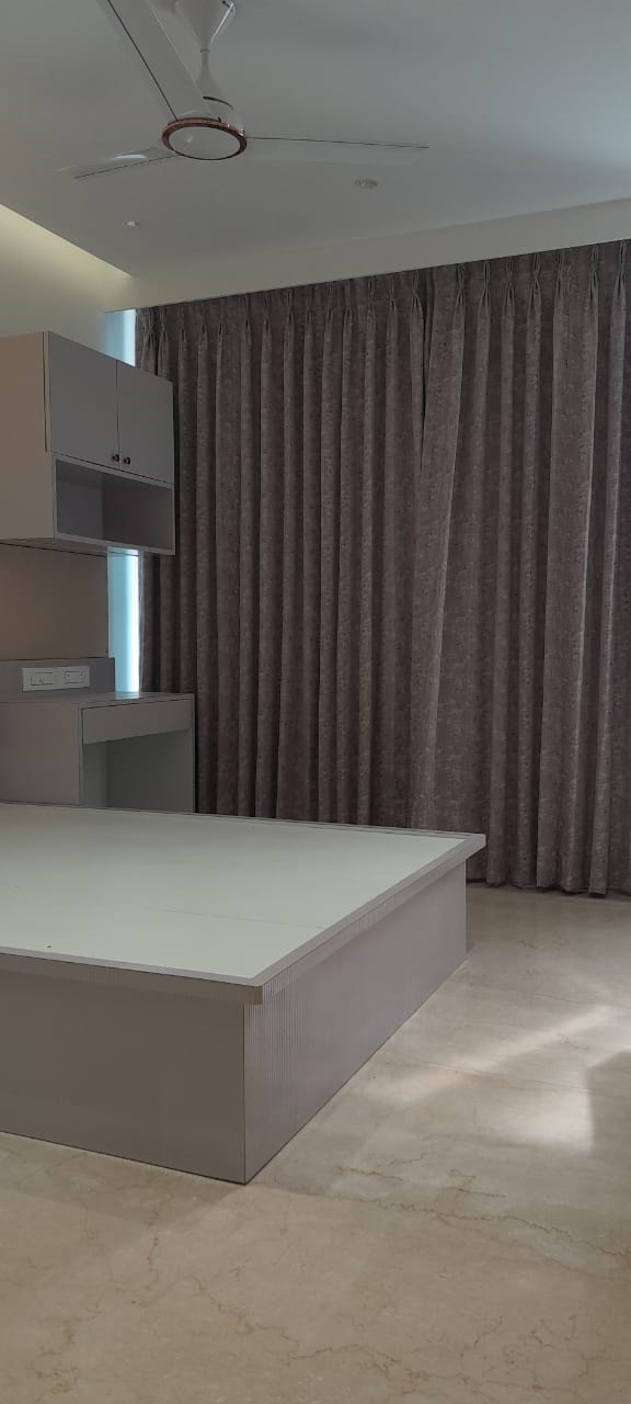 3 BHK Flats on Rent in Oberoi Sky City, Borivali East