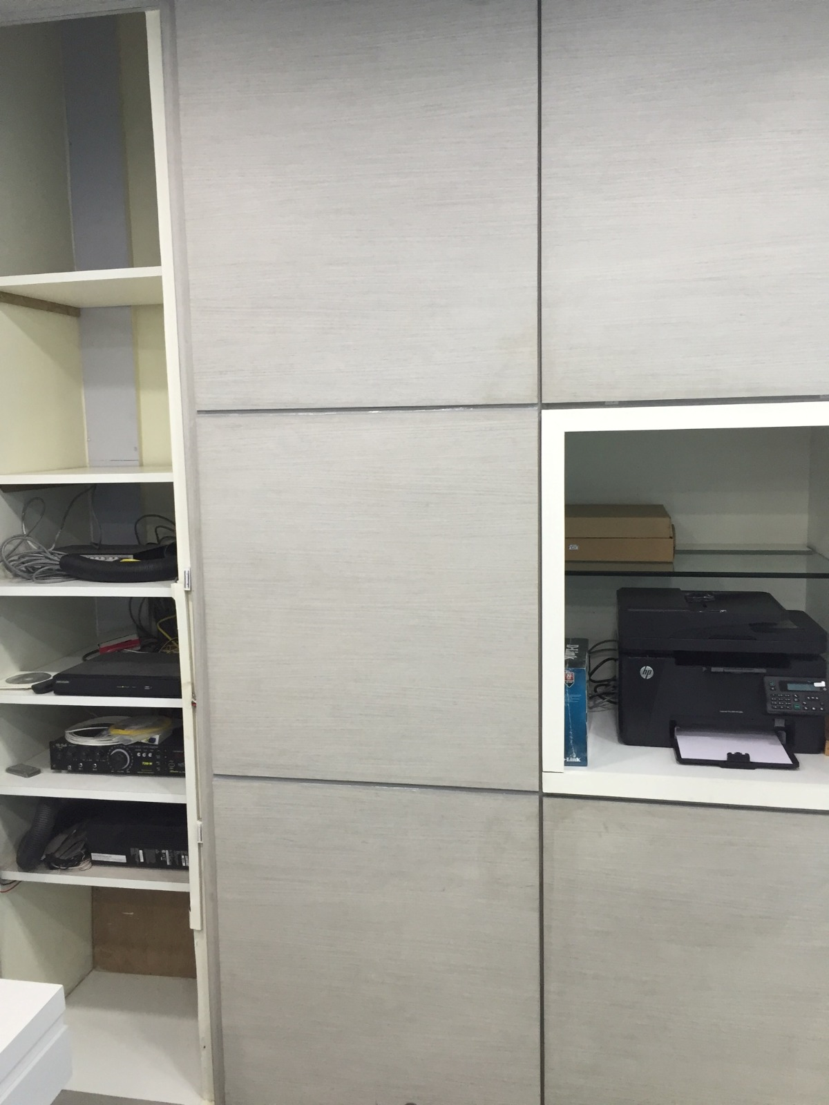 Omkar Summit Business Bay