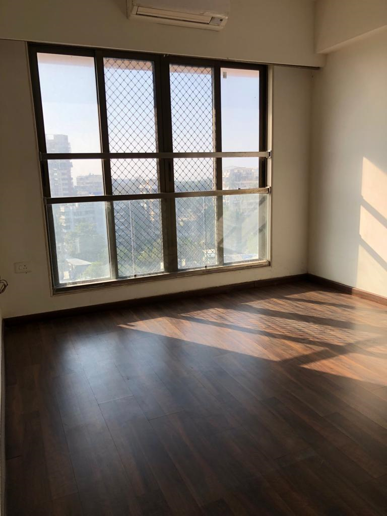 3 BHK Flats on Rent in Shiv Asthan Heights Apartment, Bandra West