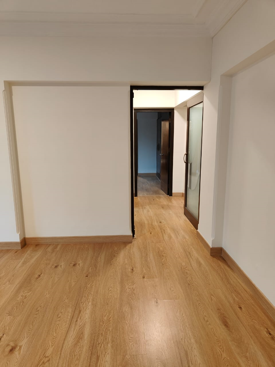 5 - Royal Manor, Bandra West