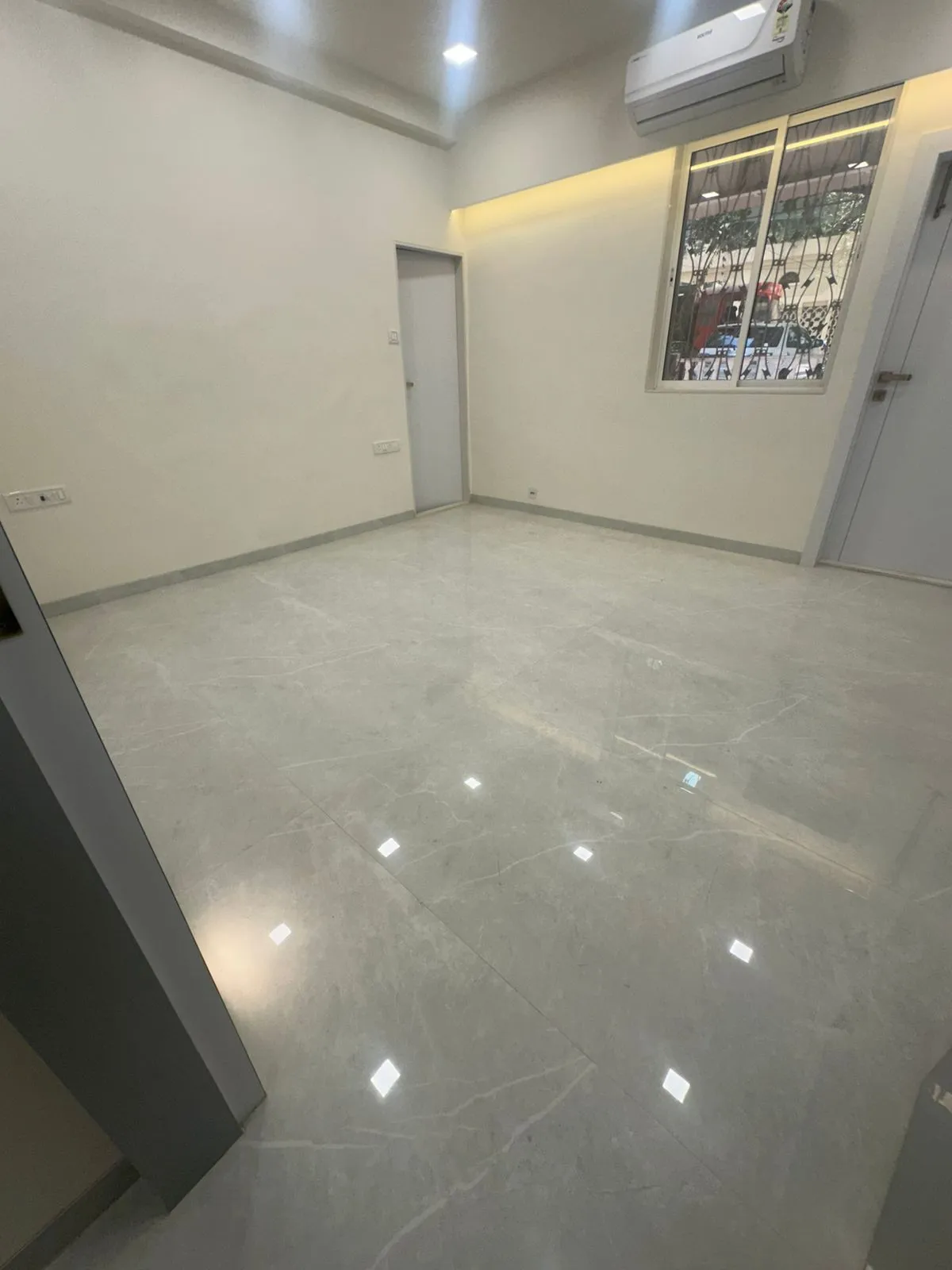 2 BHK Flats on Rent in Apsara, Bandra West