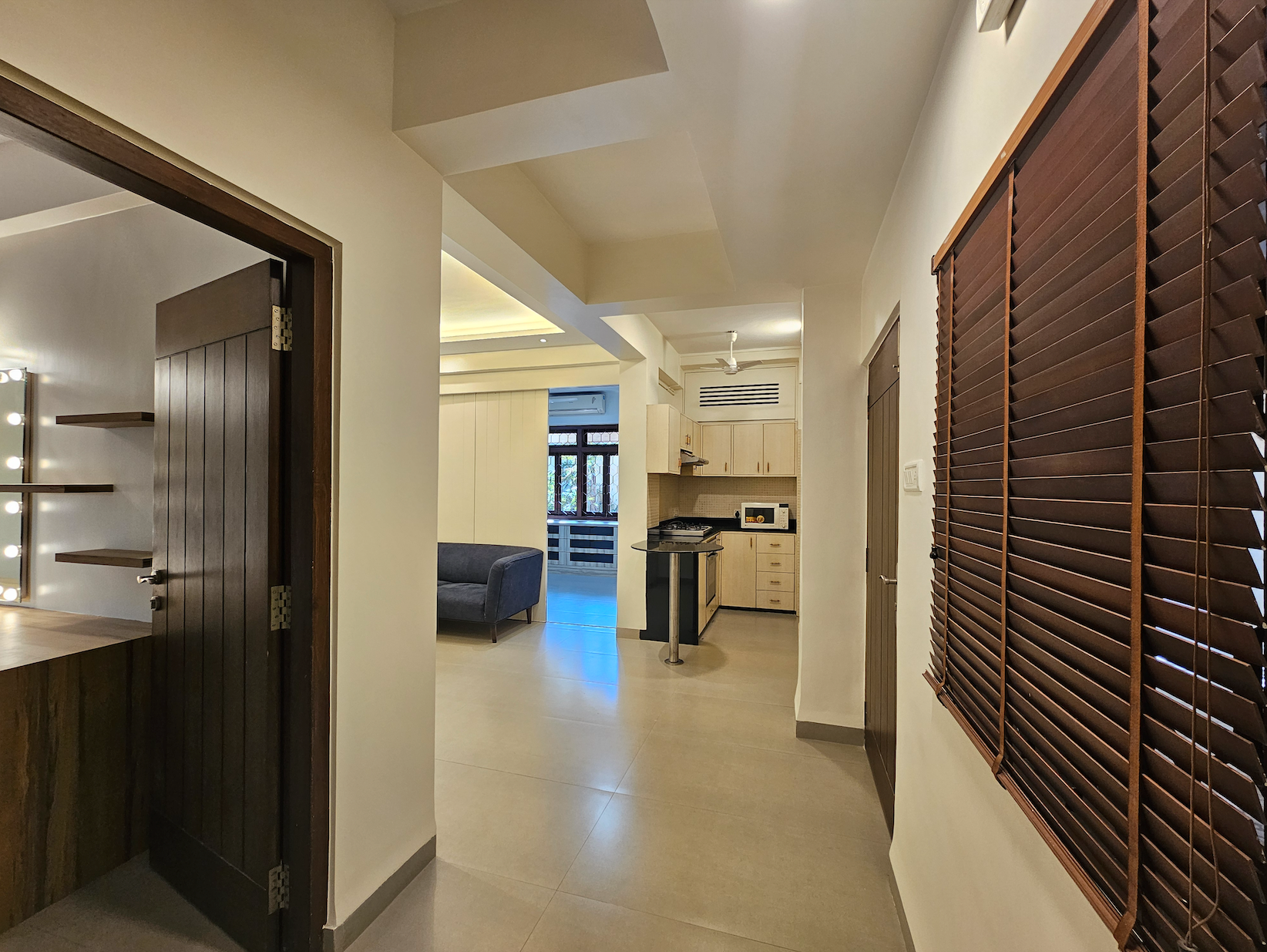 8 - Crescent, Bandra West