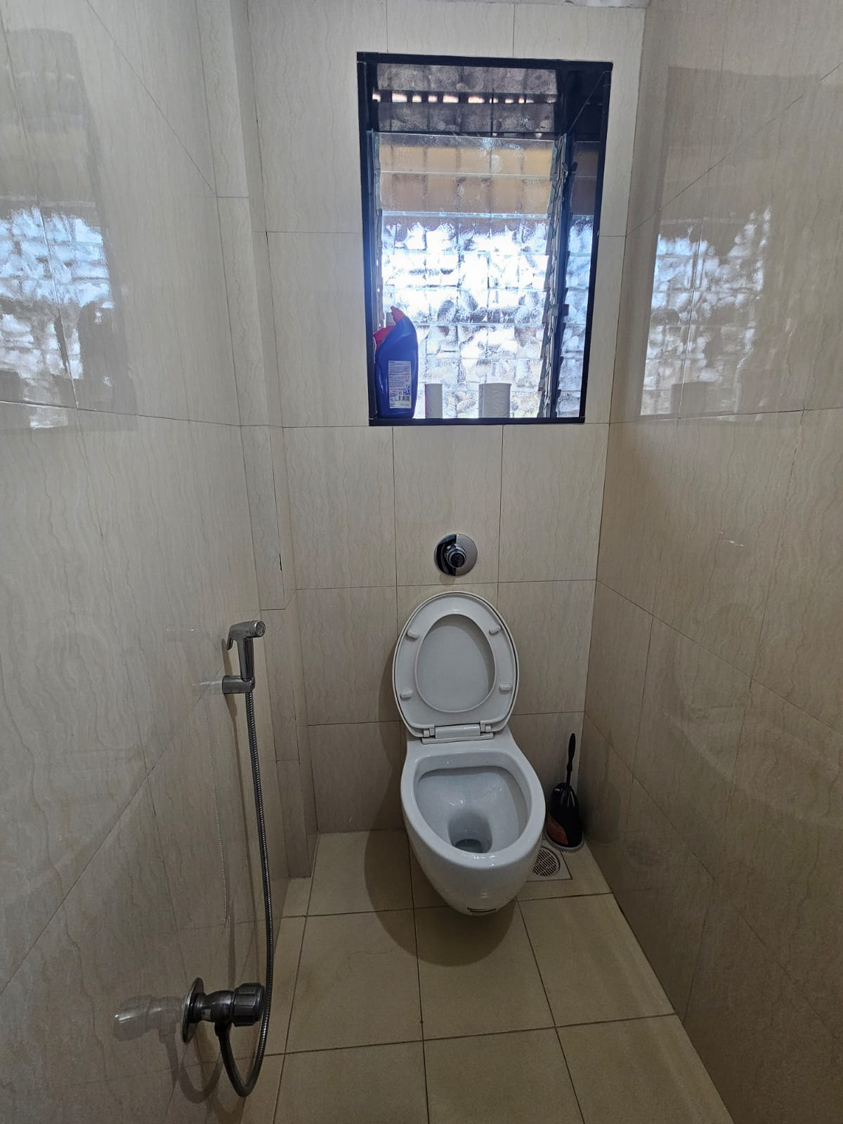 1 BHK Flats on Rent in Flamingo Apartments, Bandra West