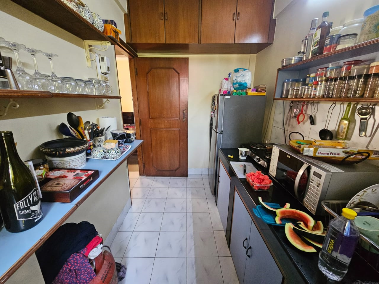 1 BHK Flats on Rent in Flamingo Apartments, Bandra West