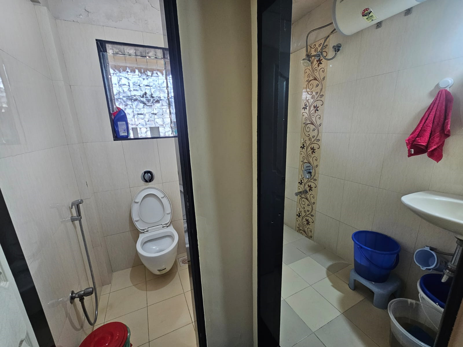 8 - Flamingo Apartments, Bandra West