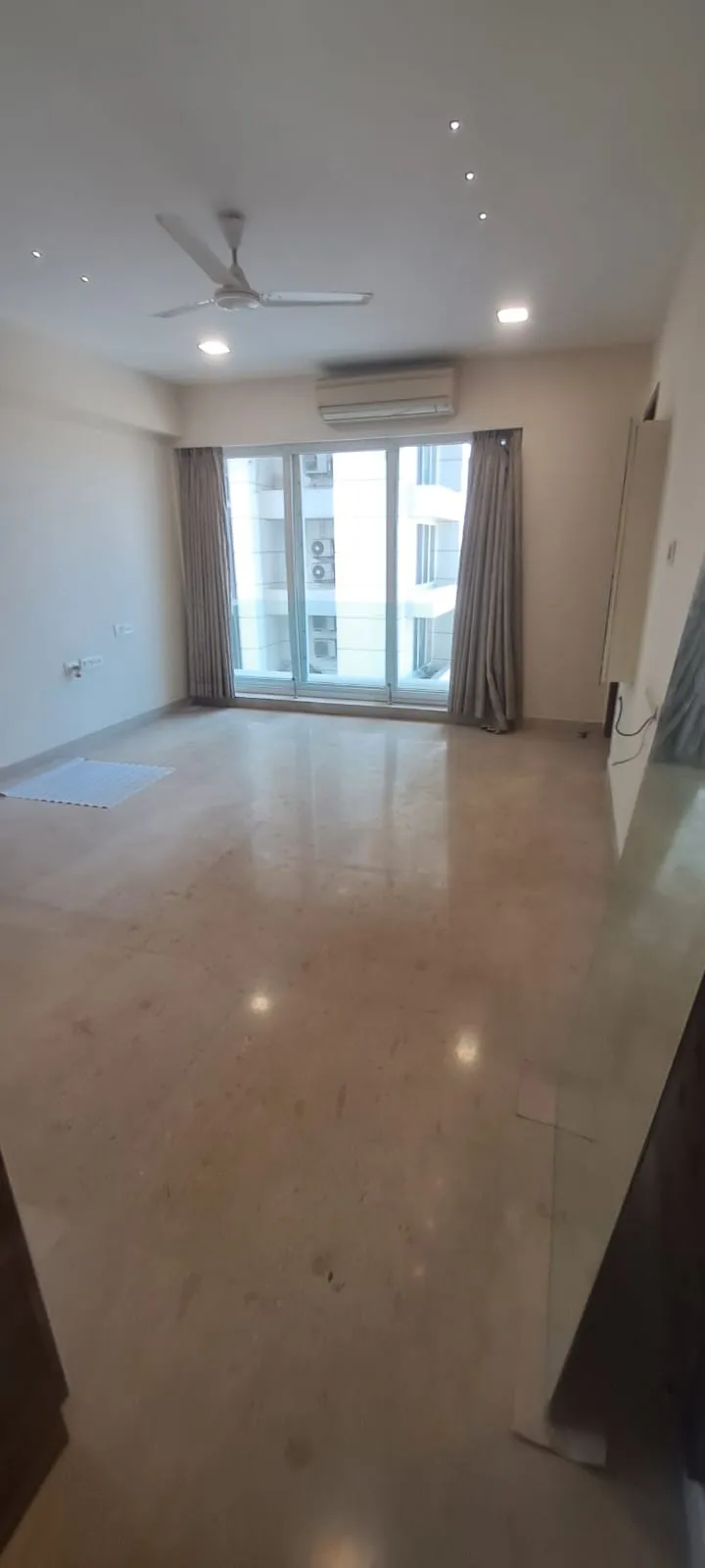 S27 - Sumer Trinity, Prabhadevi