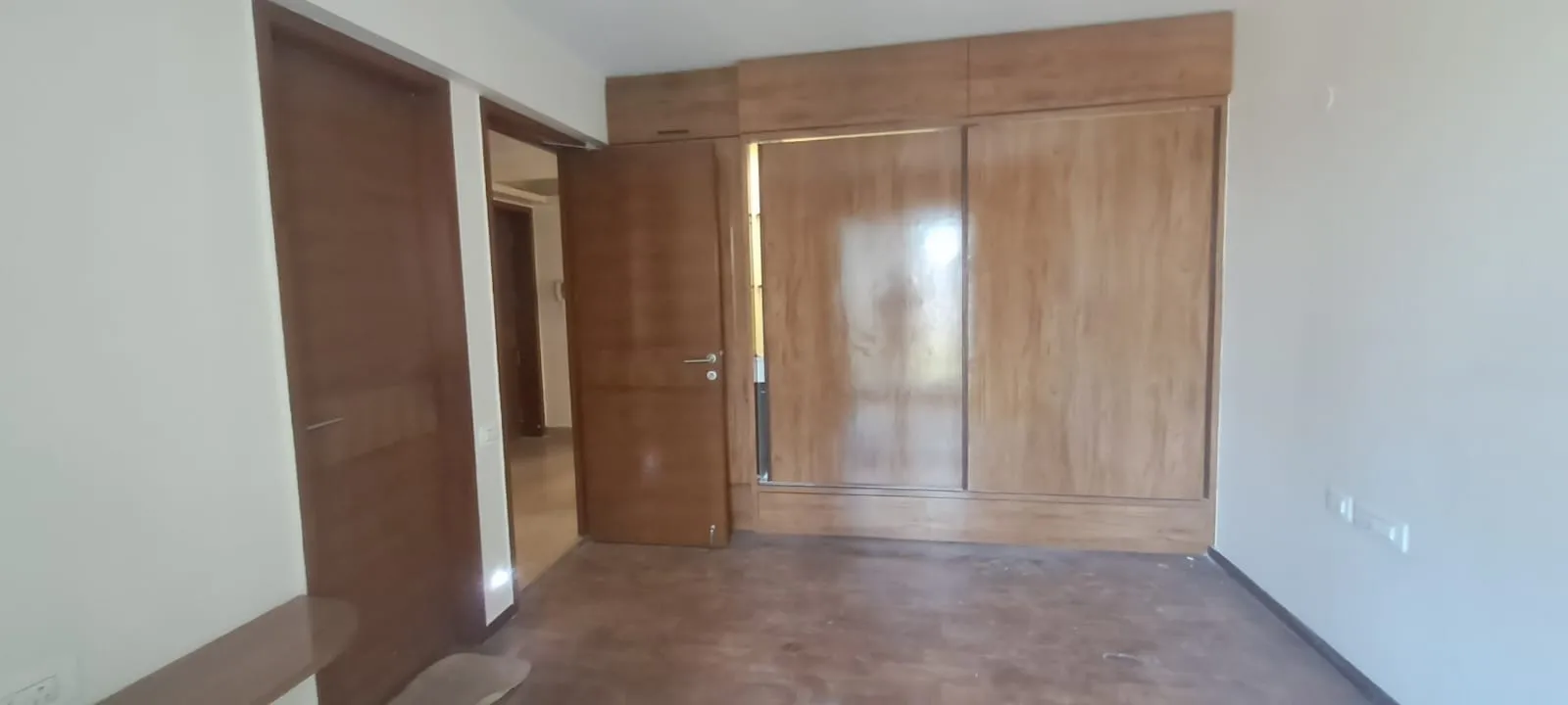 S28 - Sumer Trinity, Prabhadevi