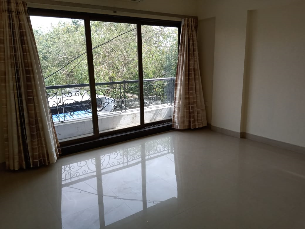 8 - Pratham, Santacruz East