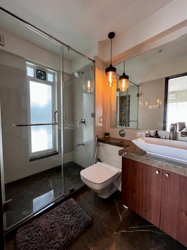 12 - Windsor, Bandra West