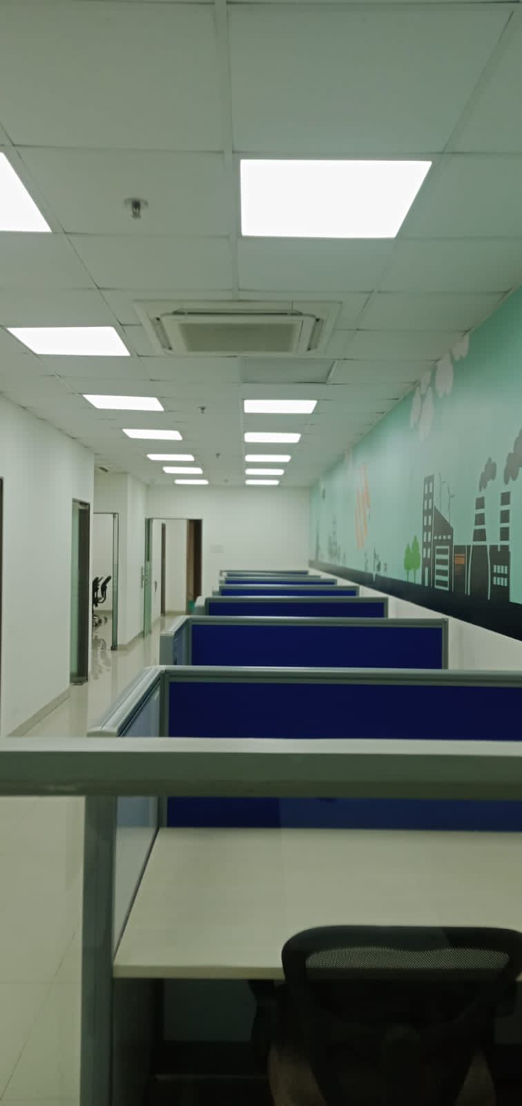 Office Space Fully Furnished in Lodha Supremus , Thane West