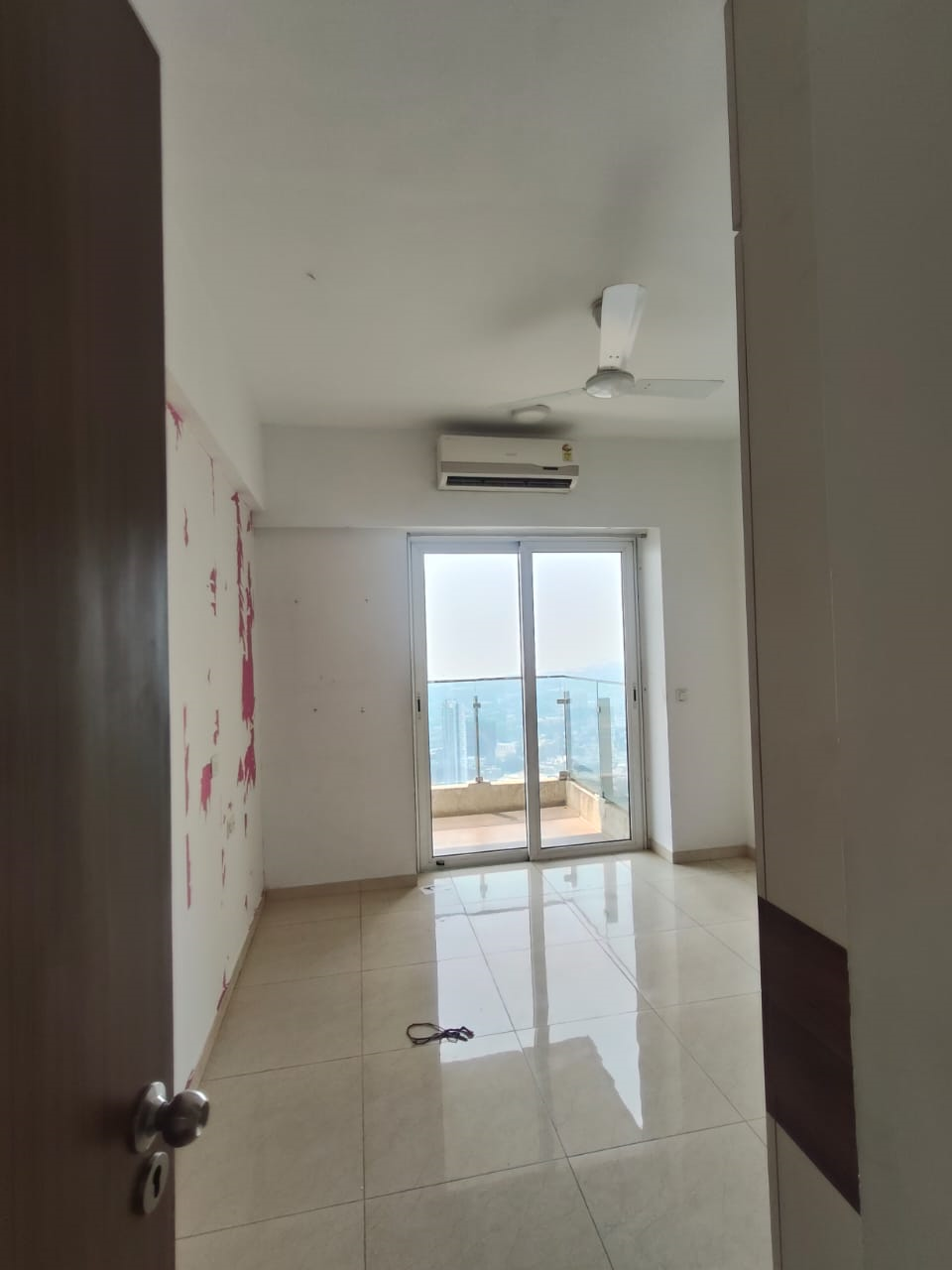 3 BHK Flats on Rent in Crescent Bay, Parel