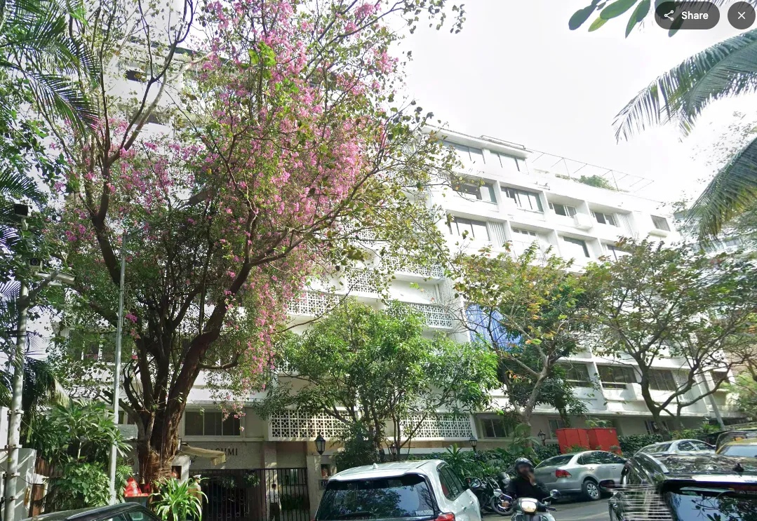 3 BHK Flats on Rent in Rashmi, Carmichael Road