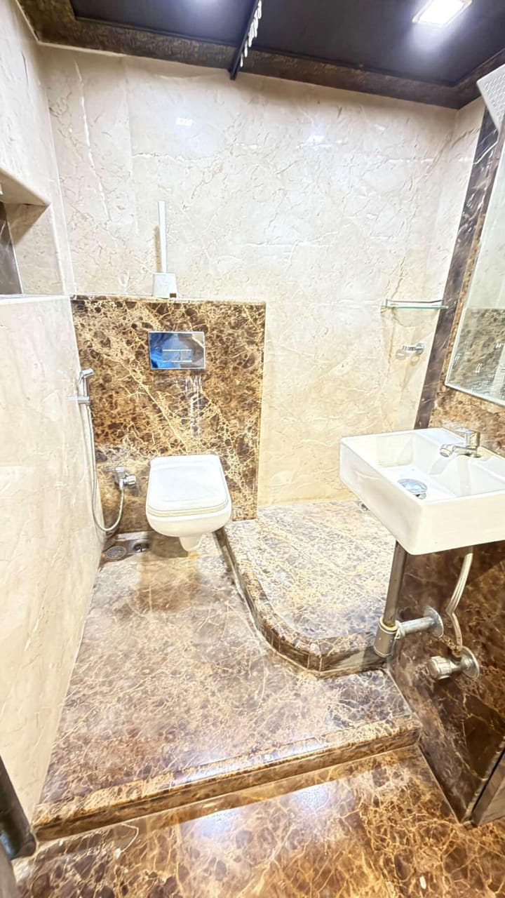 14 - Hill Top, Bandra West