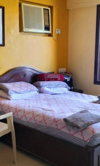 4 - Atlantis Apartments, Andheri West