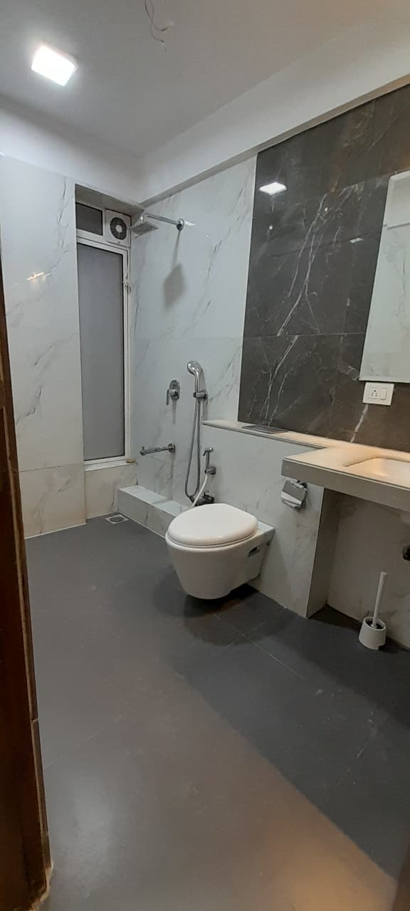 3 BHK Flats on Rent in Om Niwas, Juhu