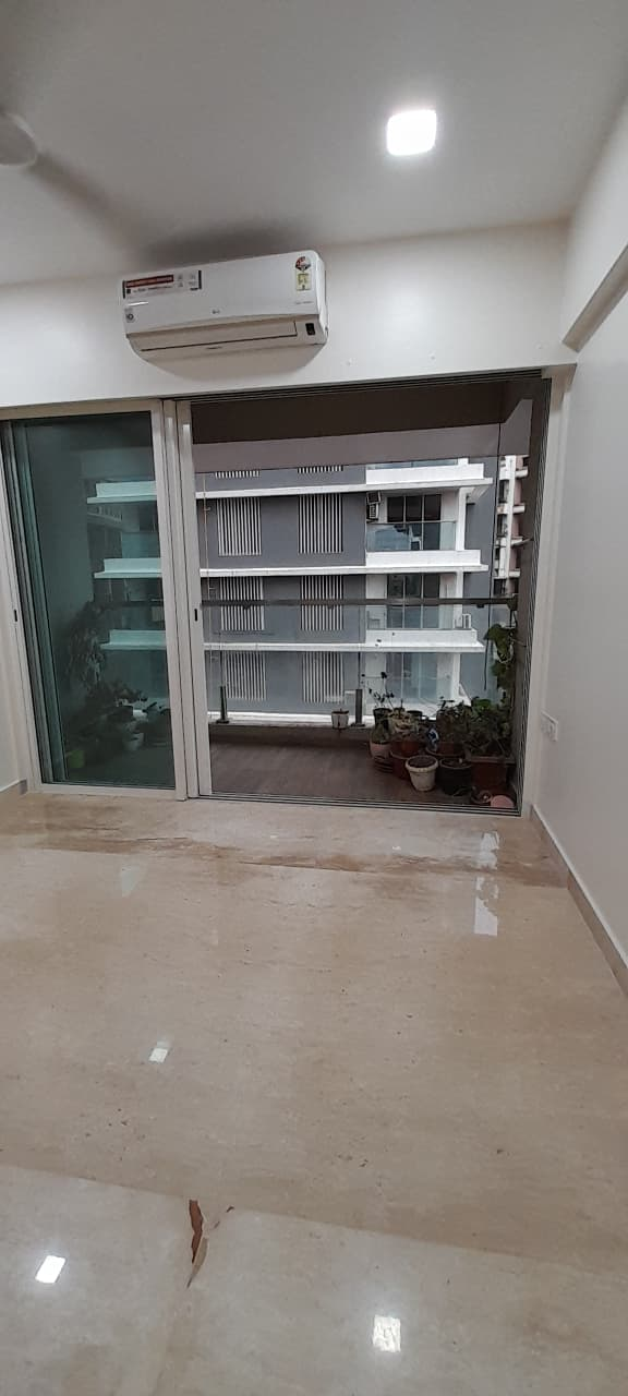 3 BHK Flats on Rent in Om Niwas, Juhu