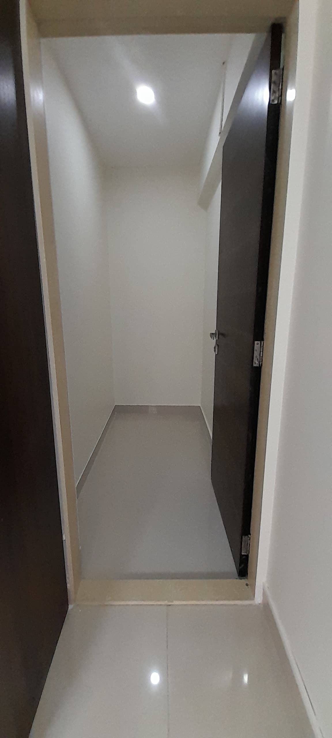 2 BHK Semi Furnished in Jal Classic , Vile Parle East