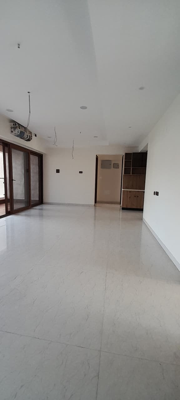 5 - Surabhi, Andheri West