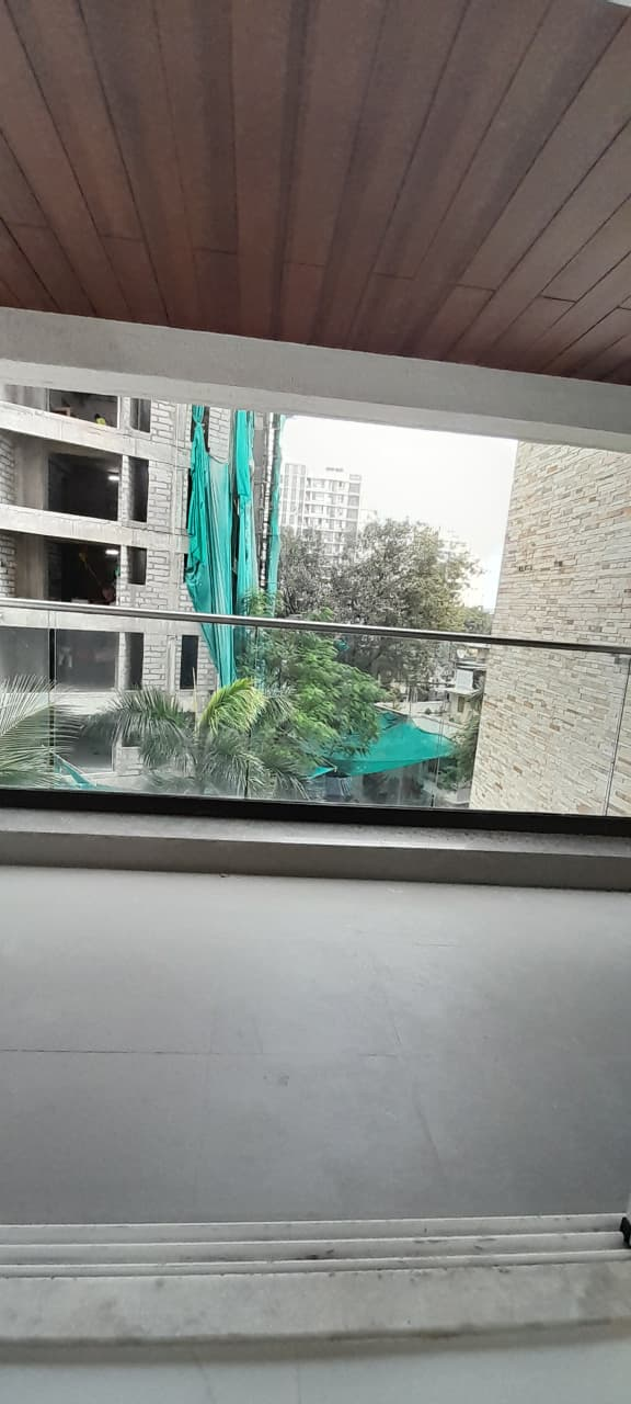 3 BHK Flats on Rent in Parinee Aria, Juhu