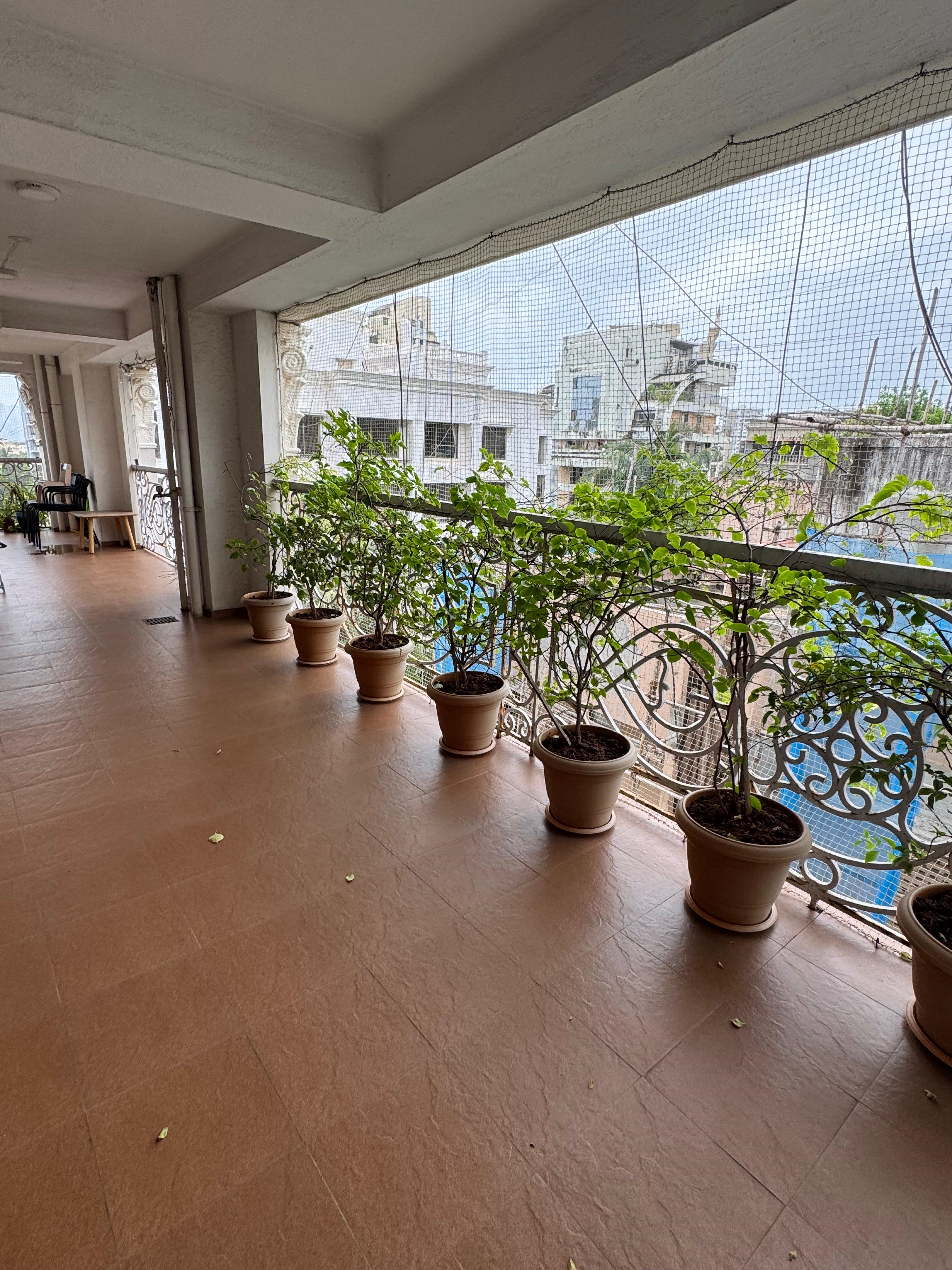 14 - Therese Ville Dawn, Bandra West