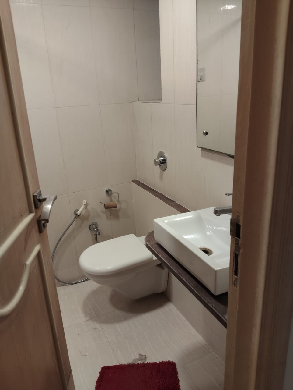 10 - Zahra Court, Khar West