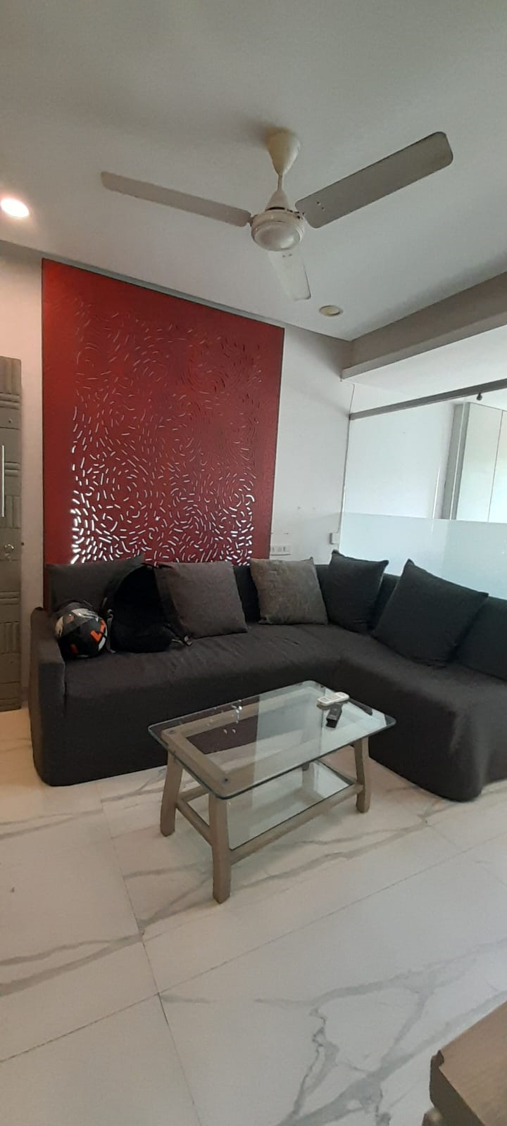 4 BHK Flats on Rent in Wigwam, Khar West